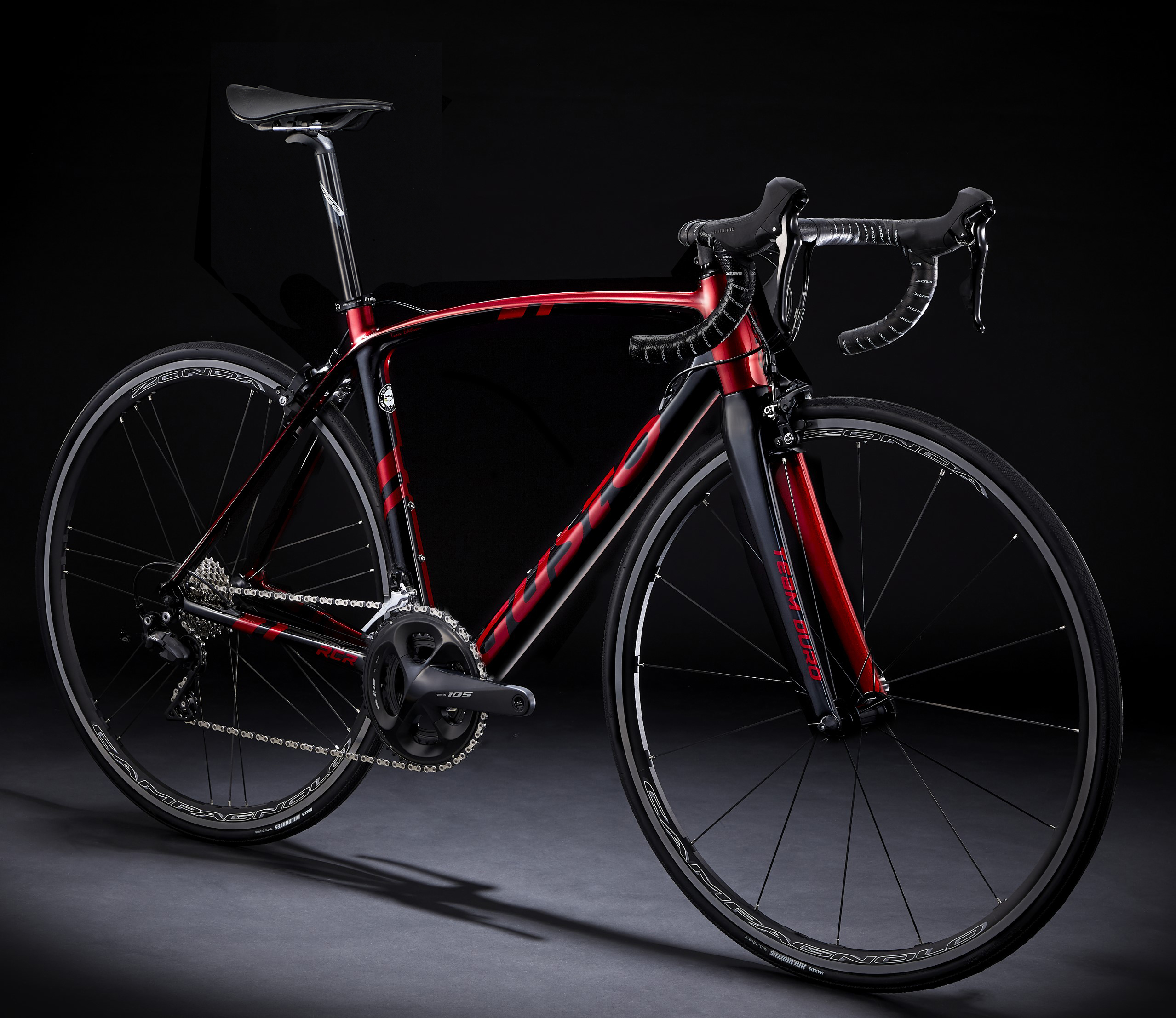 ロードバイク GUSTO DURO 2025 GUSTO（グスト）・DURO EVO DB SPORT（デューロエボ
